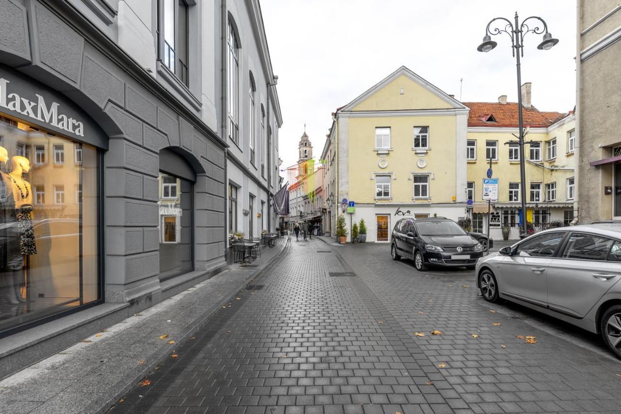 Welcoming Studio In Historic Vilnius With Free Parking By Urban Rent Apartment Exterior photo